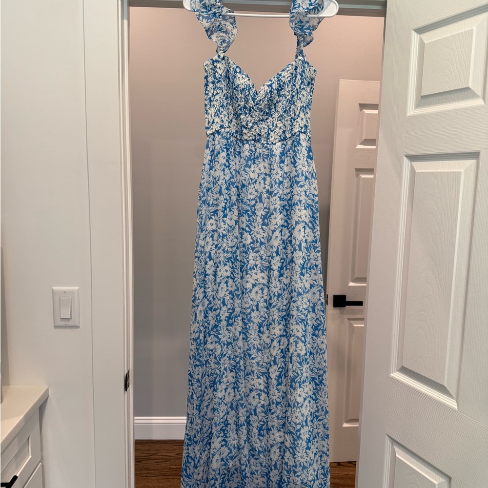 Aakaa Blue and White Floral Maxi Dress